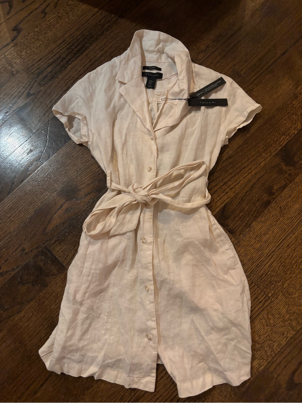 NWT- Tahari short-sleeve linen shirt dress